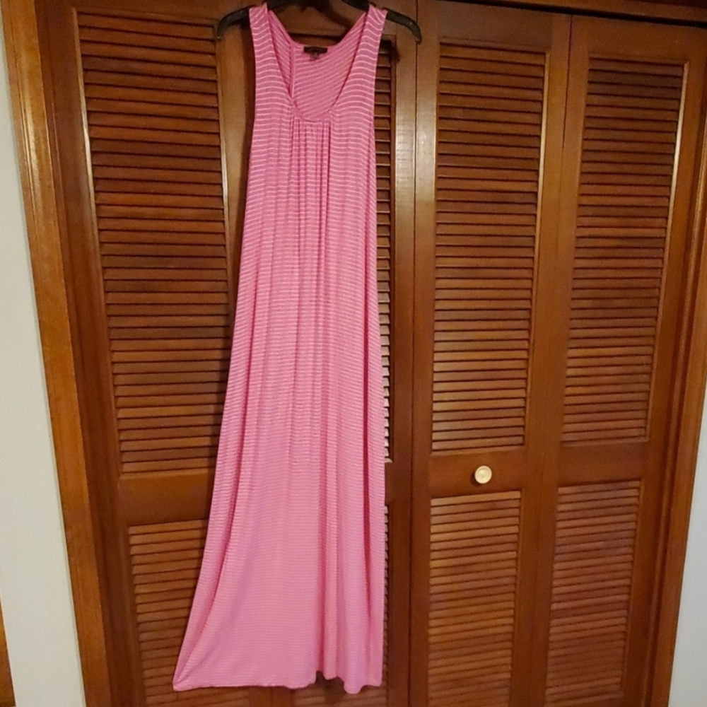 Lord And Taylor Maxi Dress